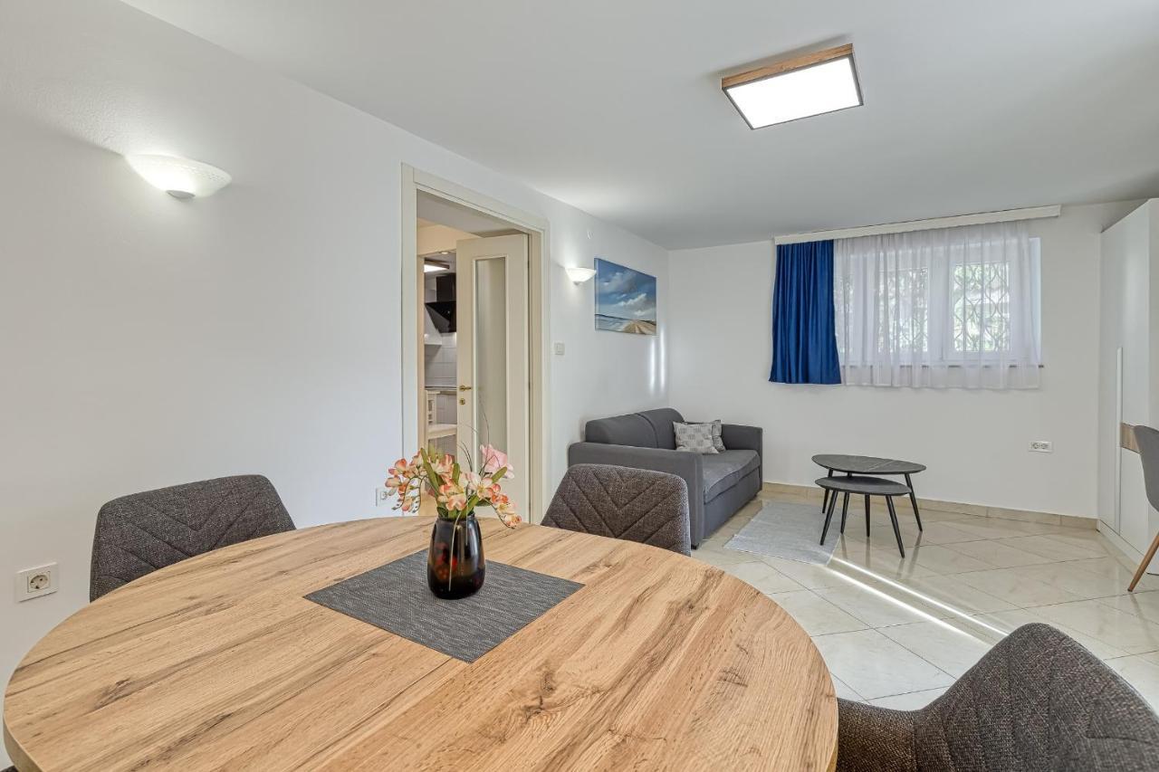 Apartments Pino Rovinj Eksteriør billede
